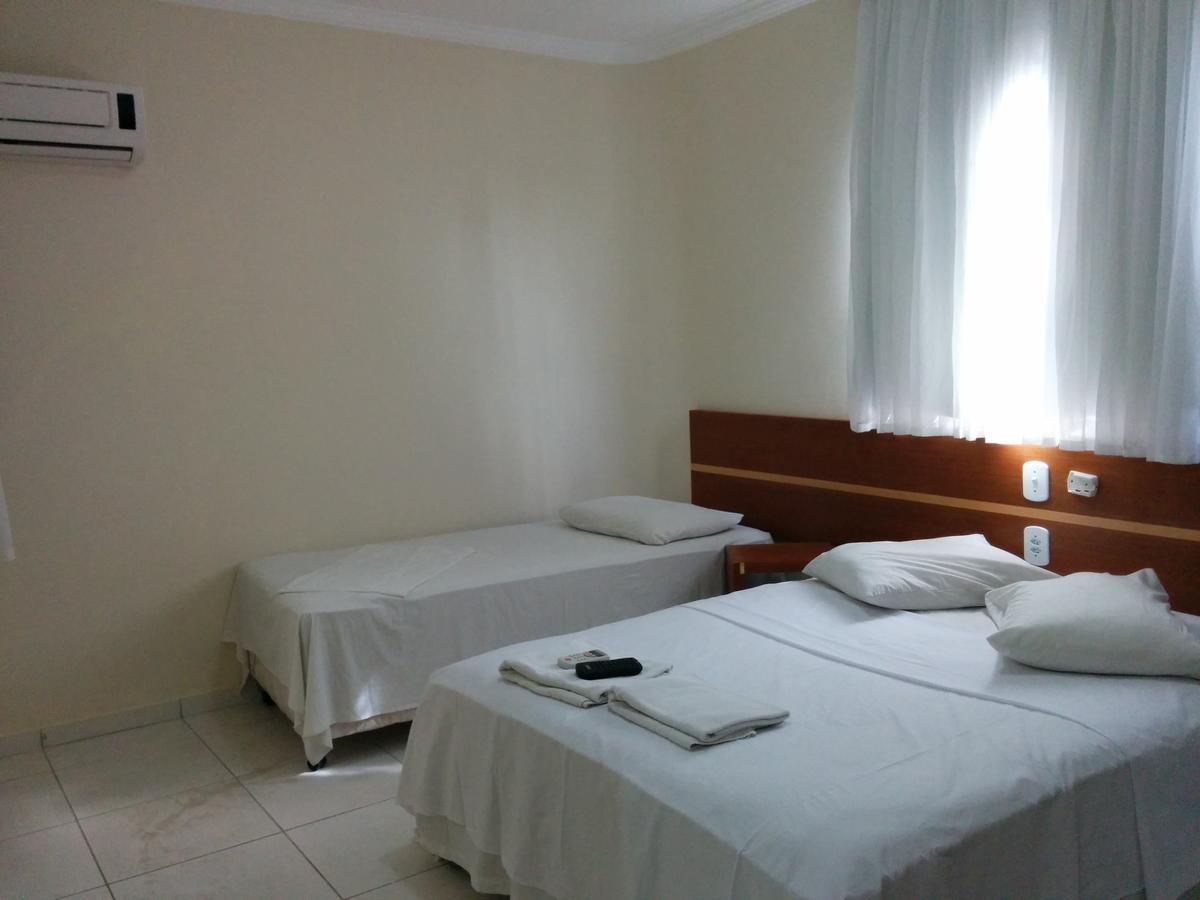 Hotel Beira Rio Итабуна Екстериор снимка